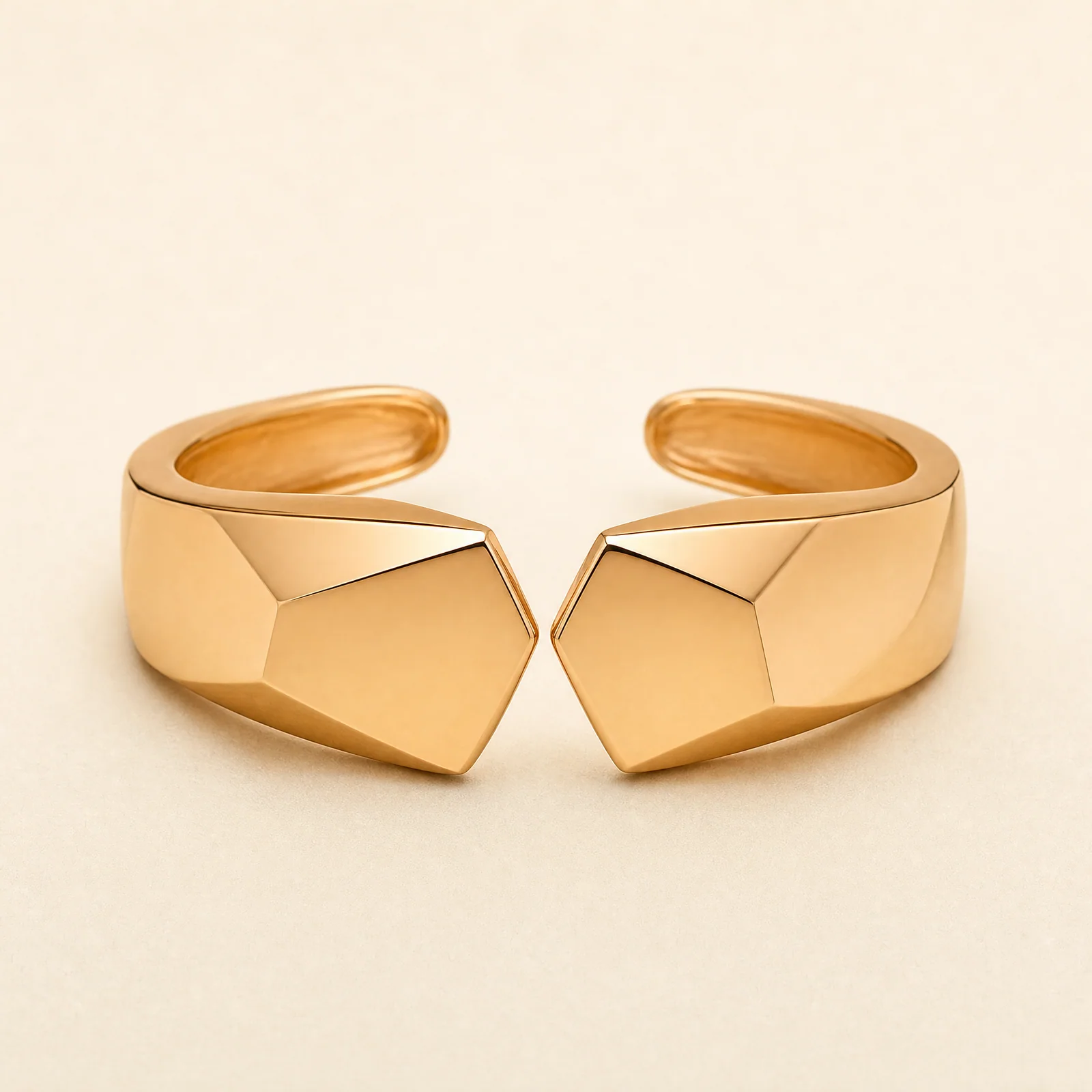 Atelier Facet Bridge Bracelet — official catalogue photo