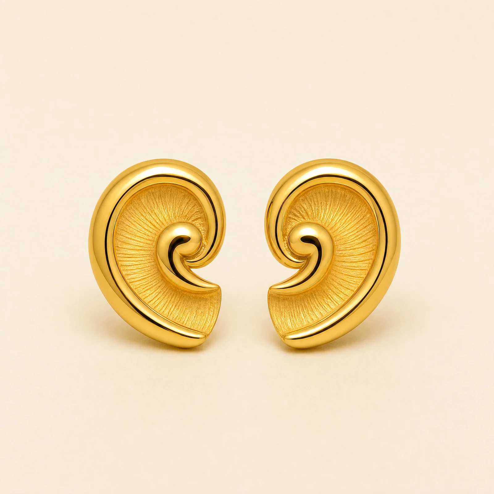 Siena Spiral Shell Drops — official catalogue photo