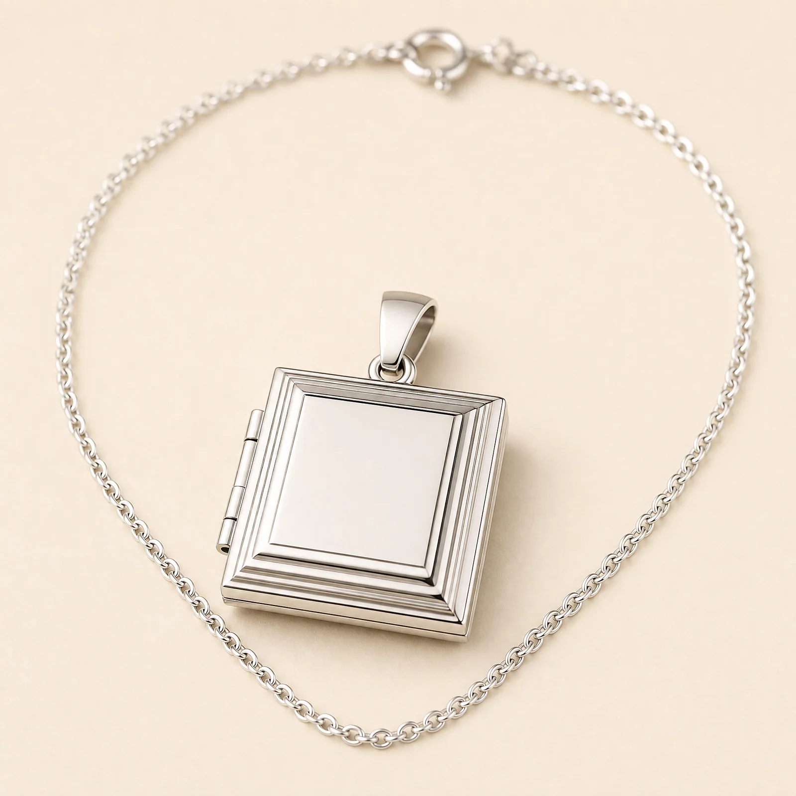Nocturne Herald Square Locket — official catalogue photo