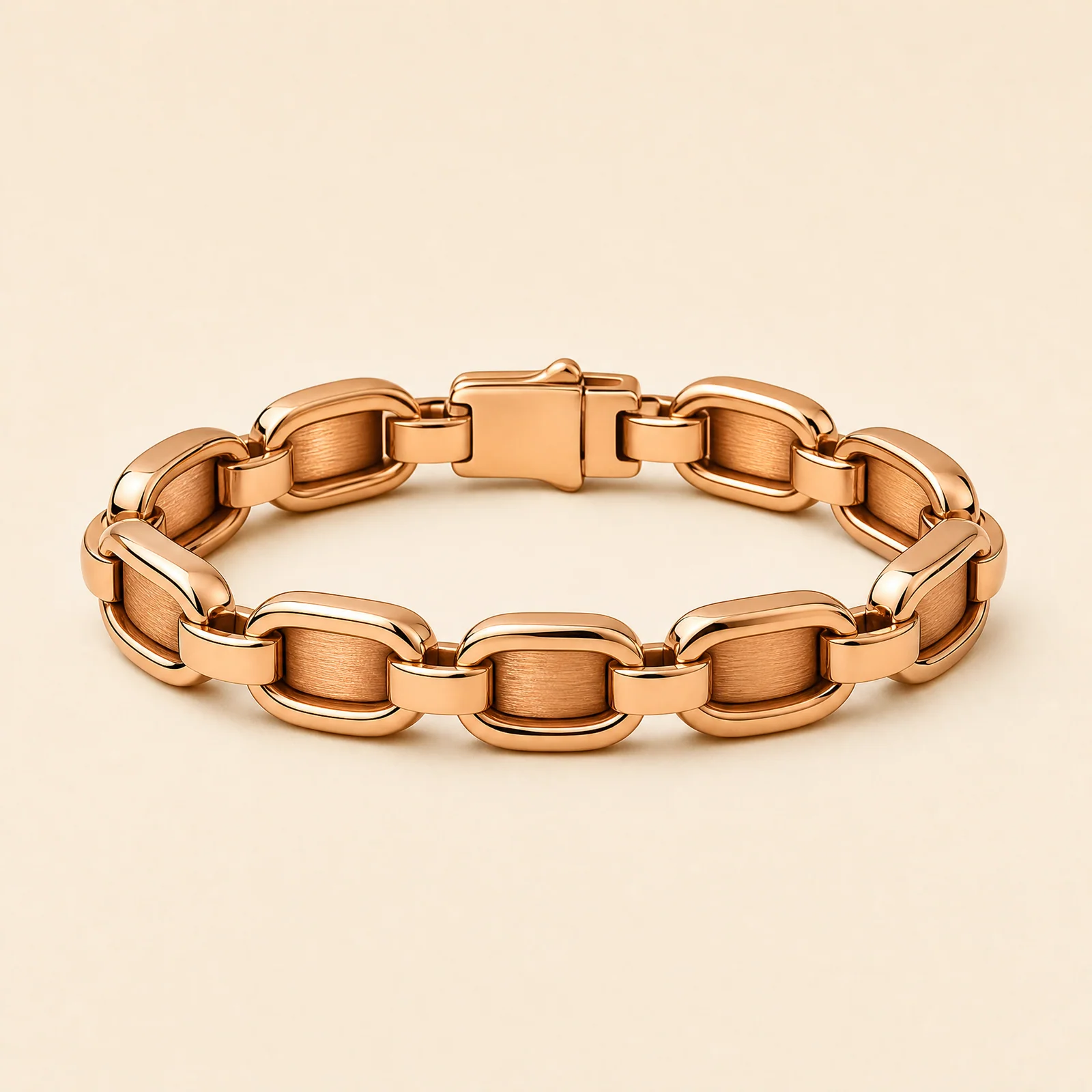 Huxley Barrel Link Bracelet — official catalogue photo