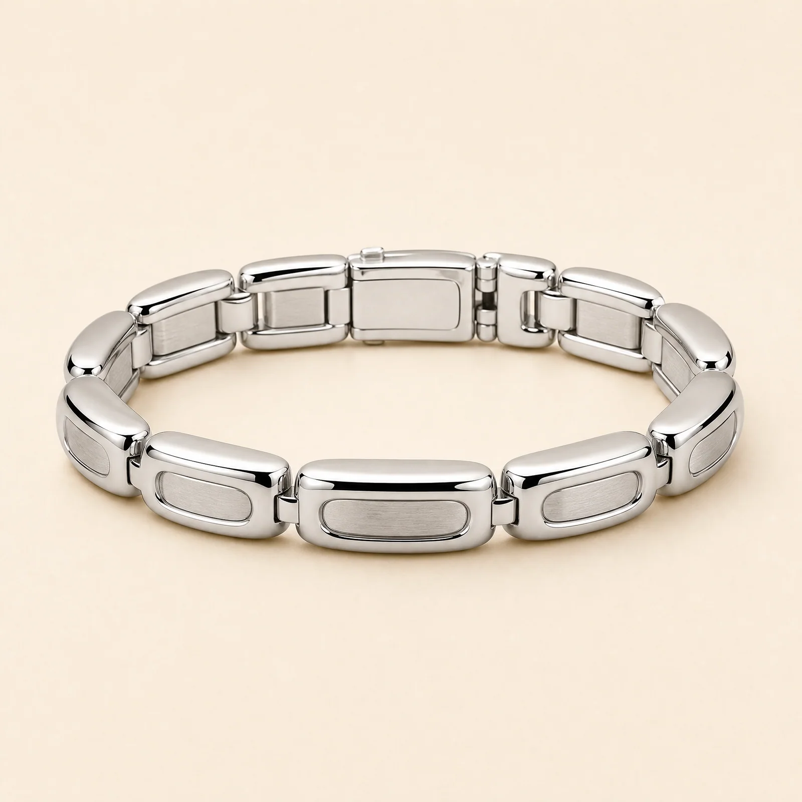 Nocturne Barrel Bracelet — official catalogue photo