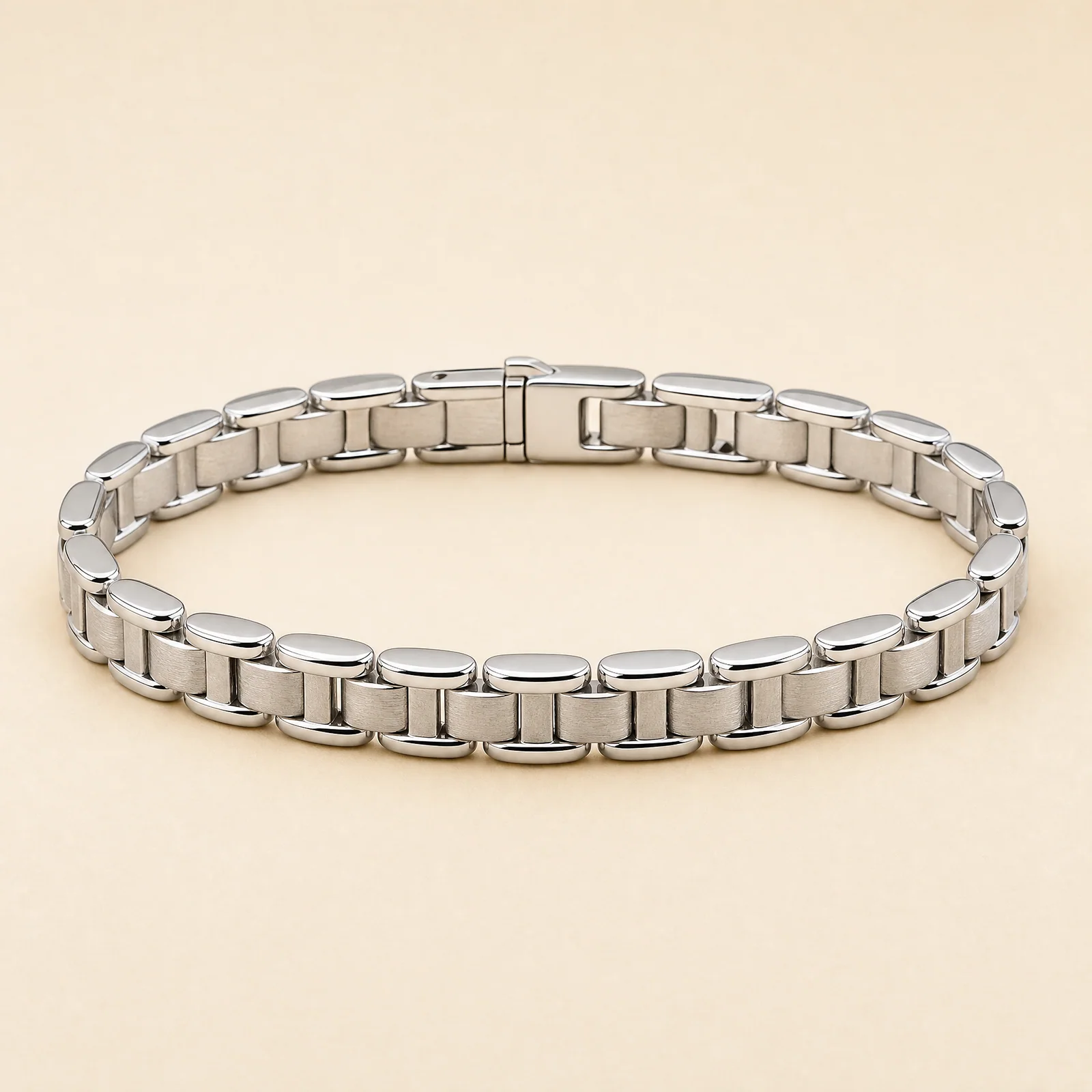Eclipse Barrel Bracelet — official catalogue photo