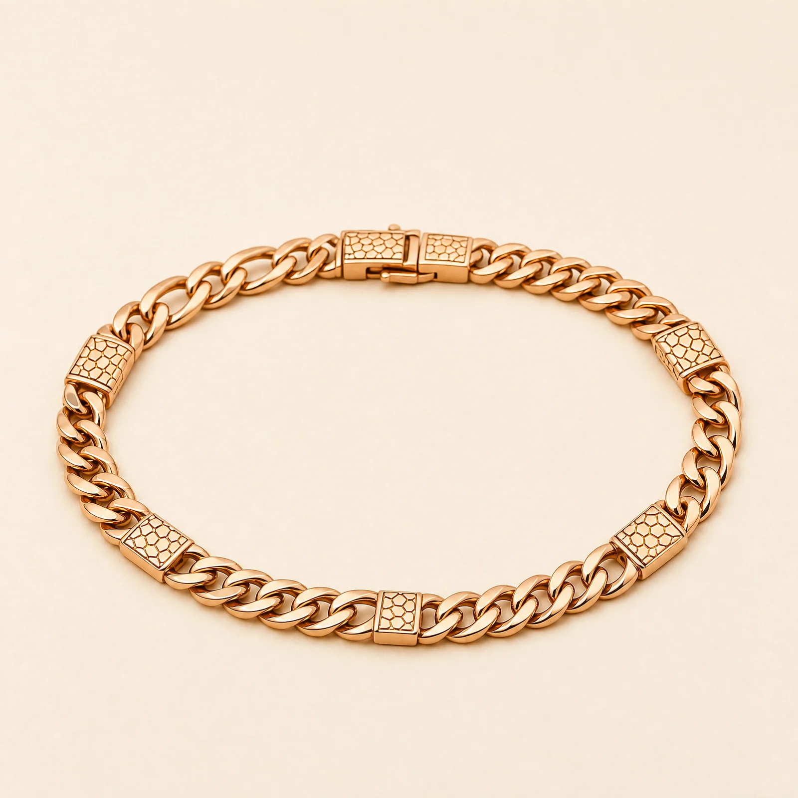 Mosaic Double Curb Chain — official catalogue photo