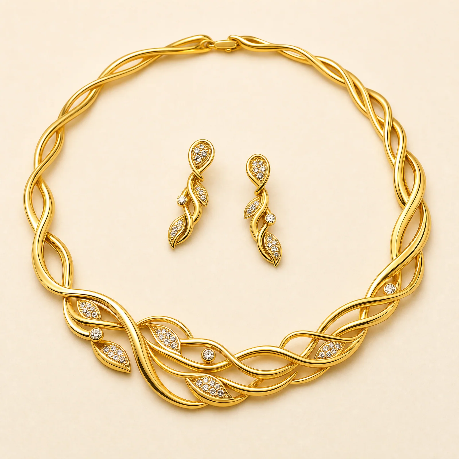 Verdant Ropevine Necklace Set — official catalogue photo