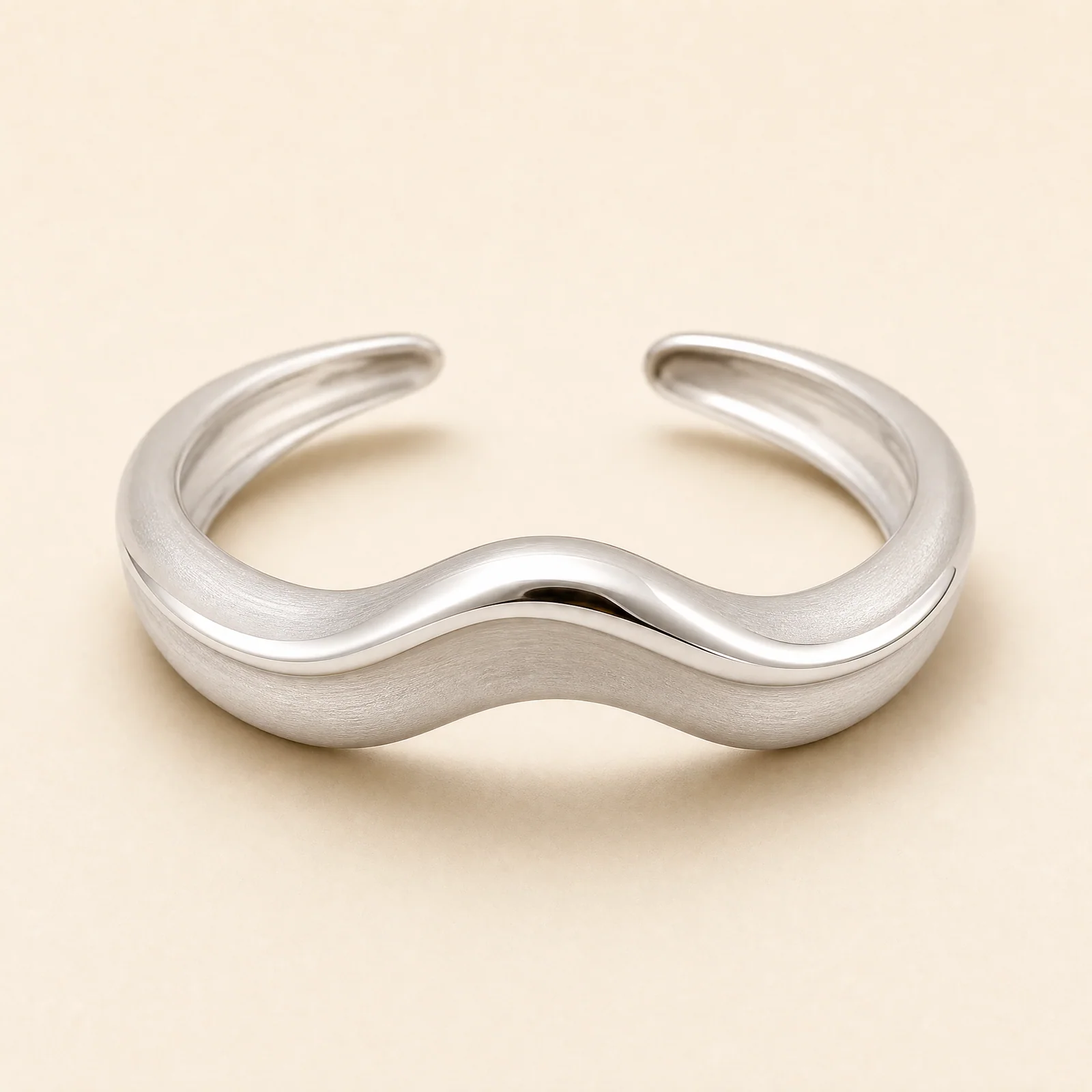 Nocturne Dawnline Bracelet — official catalogue photo