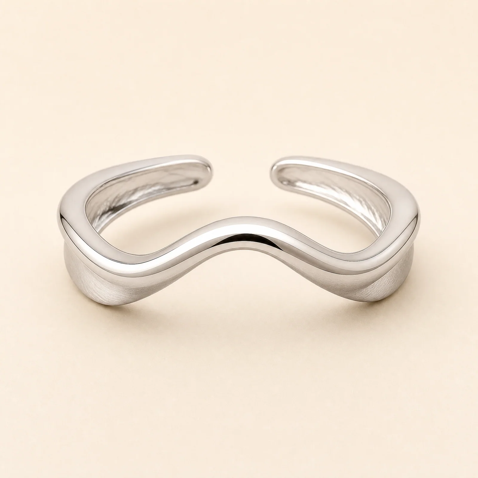 Verdant Dawnline Bracelet — official catalogue photo
